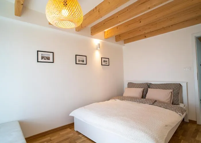 Ferienhaus Lesnicka *